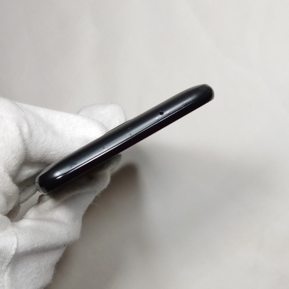 LG TracFone Wireless LML212VL LG Rebel 4 16GB Black Prepaid Smartphone - Picture 4 of 11